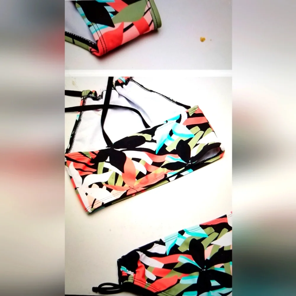 Kanu Surf vendor suggests
